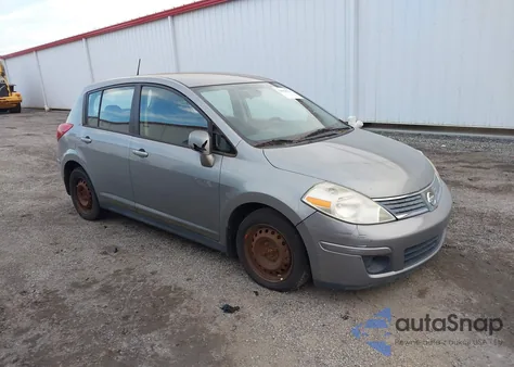 2009 Nissan Versa 1.8S z USA, uszkodzony, nr VIN 3N1BC13EX9L388080